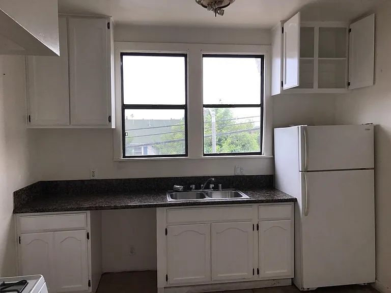 1158 S Rimpau Blvd #TOP — Photo 10