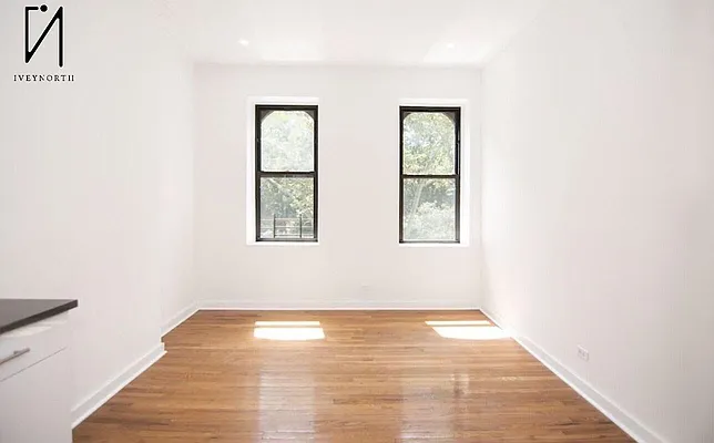 Rented by Ivey North LLC | media 28