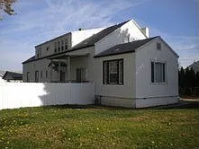 115 E Charron Rd photo 1