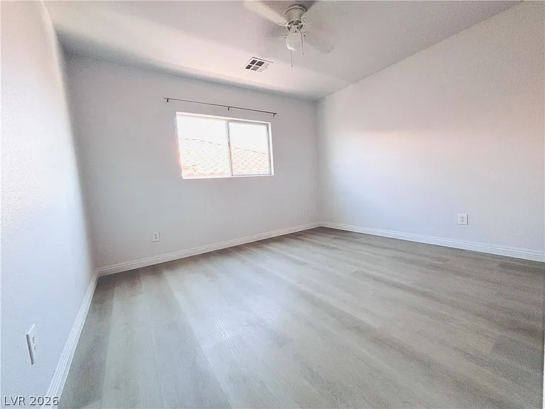 7859 Treasure Ship Ave — Photo 9
