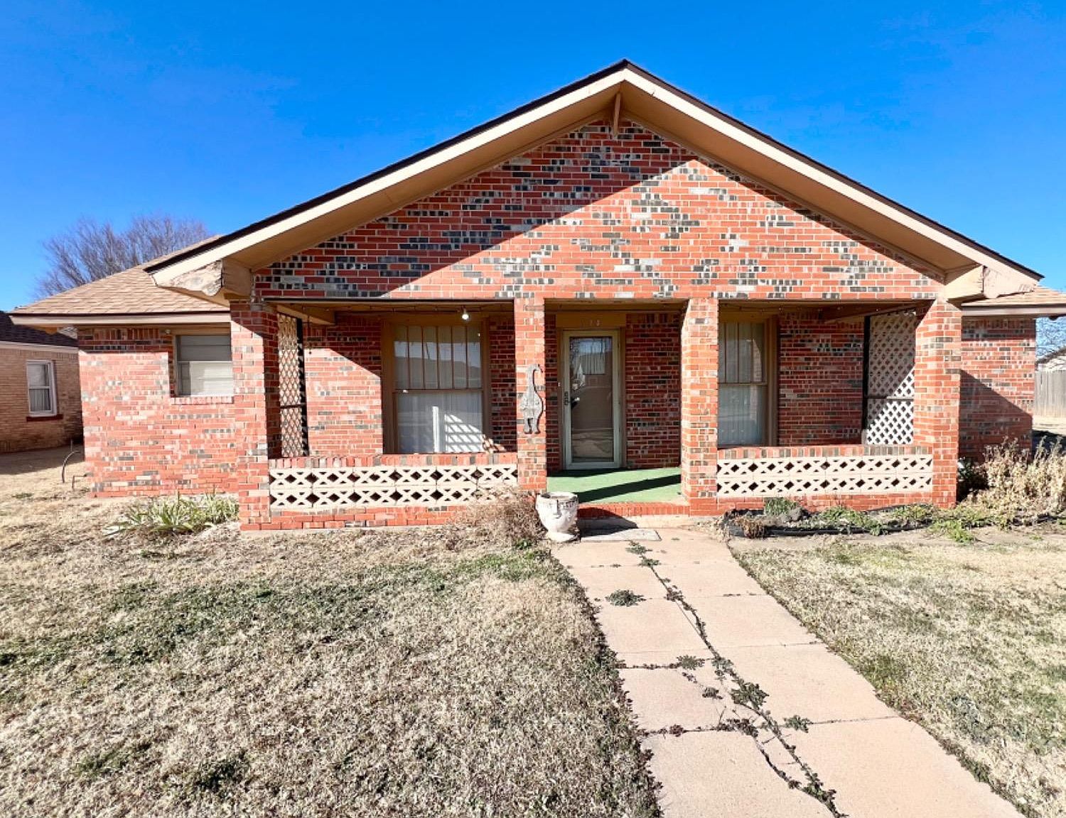 614 SW 2nd St, Lockney, TX 79241 Zillow
