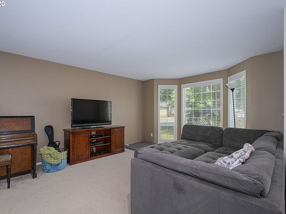 3rd image of 17303 SE 30th St