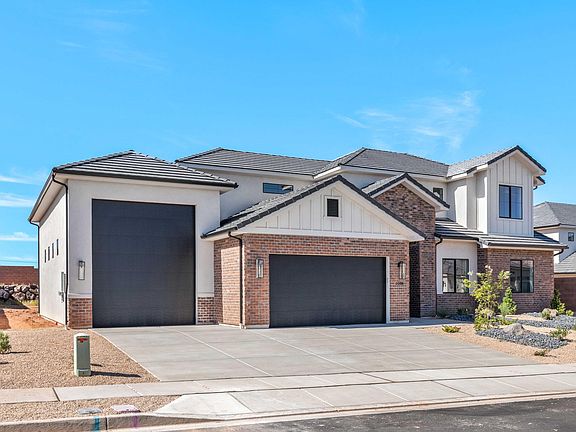 2nd image of 1038 E Black Oak Dr