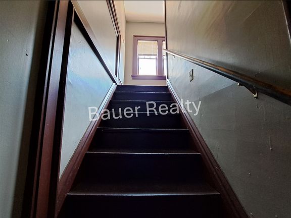 4th image of 324 Virginia Ave #3241