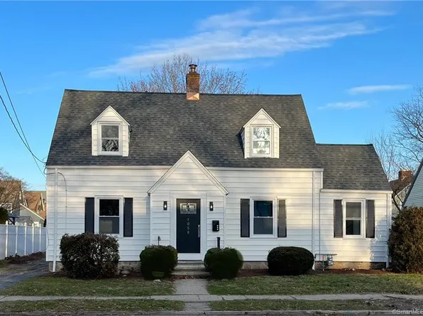 1058 Wood Avenue, Bridgeport, CT 06604