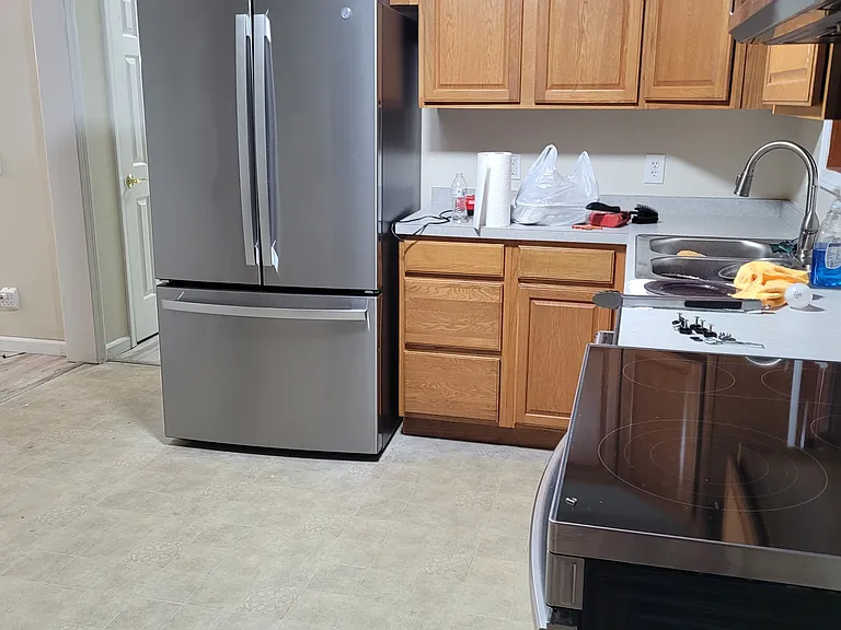 21 Workman Ave — Photo 8