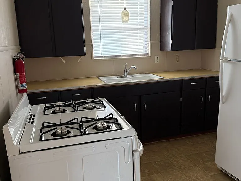 309 1/2 E Oklahoma Ave — Photo 22