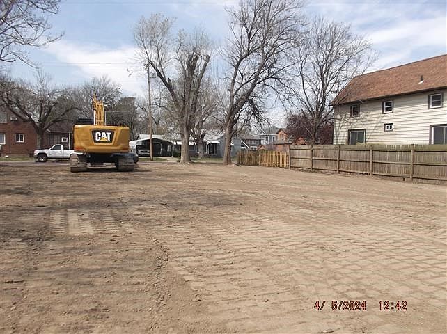 2nd image of 125 S 12th St