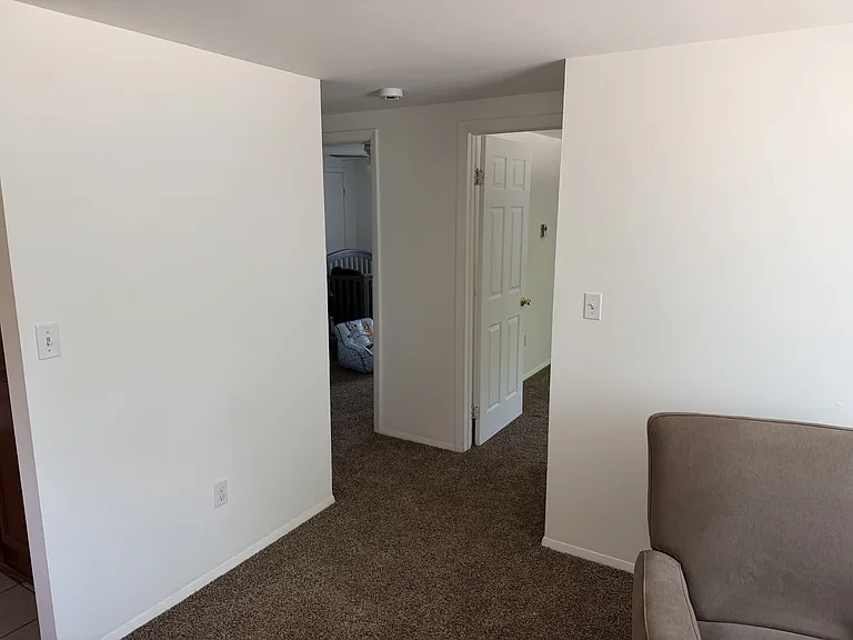 588 Saginaw St #1 — Photo 8