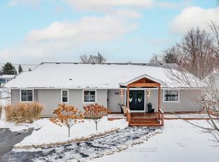 207 S Channel Dr, Georgina, ON L4P2N4