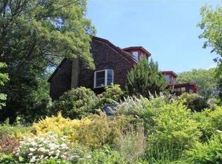 13 Youngs Rd, Gloucester, MA 01930
