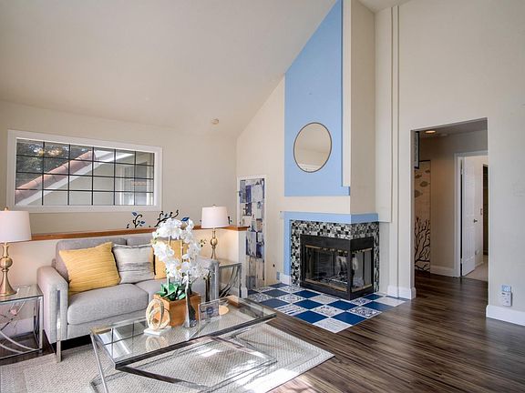 5th image of 7310 Cronin Cir