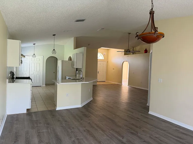 11283 Wyndham Hollow Ln — Photo 12