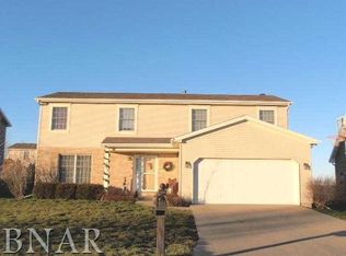 1306 Shannon Dr, Normal, IL 61761