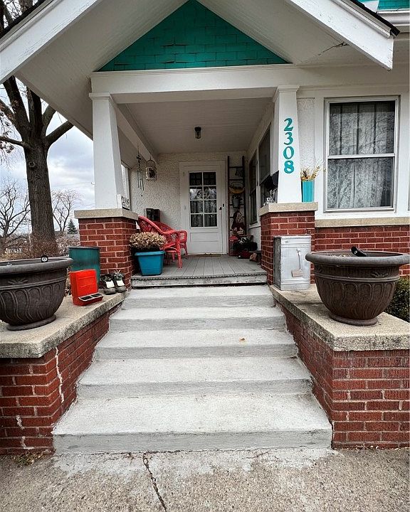 2308 Otley Ave, Perry, IA 50220 Zillow