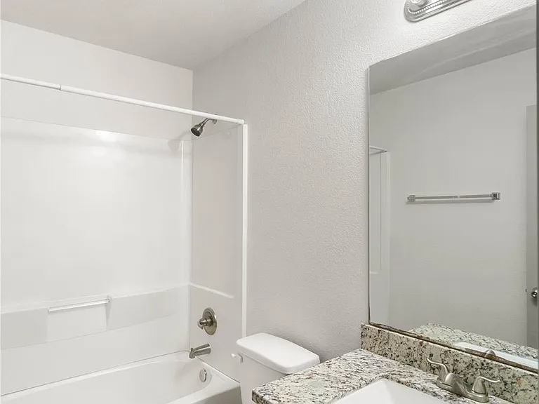 2702 Appian Way — Photo 17