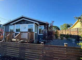 6 Magnolia Ave, Petaluma, CA 94952