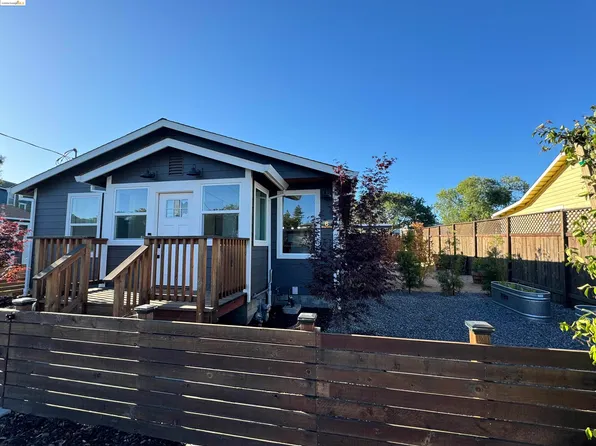 6 Magnolia Ave, Petaluma, CA 94952