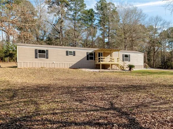 3741 Cactus Dr, Pineville, LA 71360