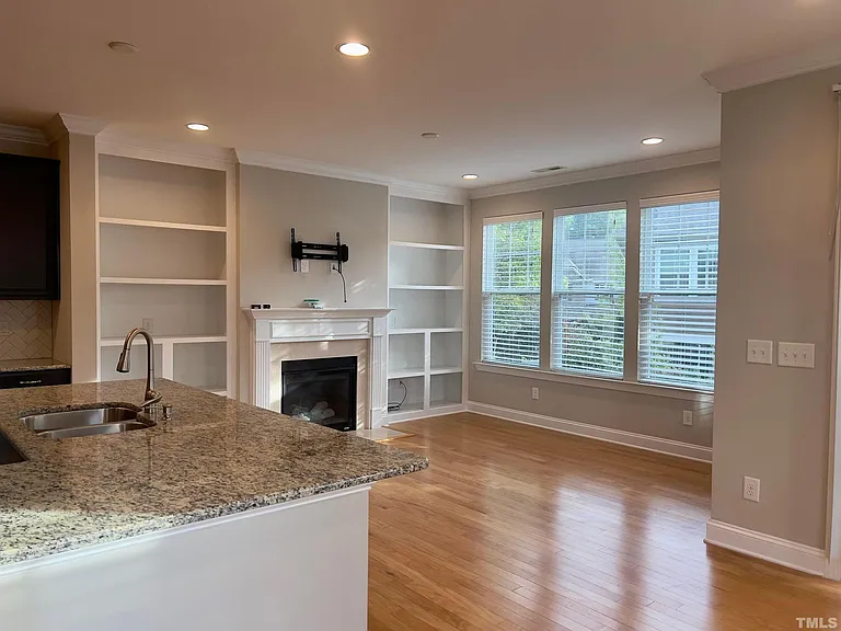 718 McRae Rd — Photo 6