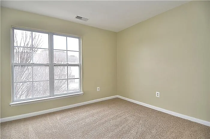 18113 Royal Bonnet Cir — Photo 23