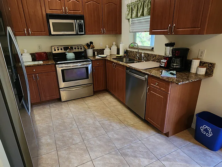 Seagrape Dr — Photo 12