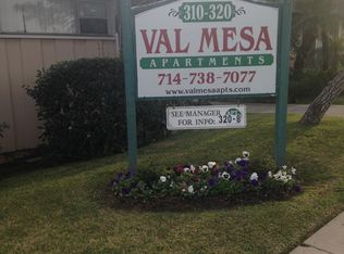 310 W Valencia Mesa Dr #11, Fullerton, CA 92835