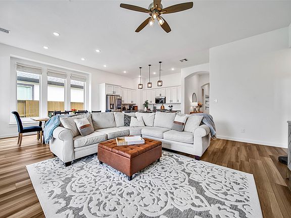 2nd image of 4103 Shackleton Ct