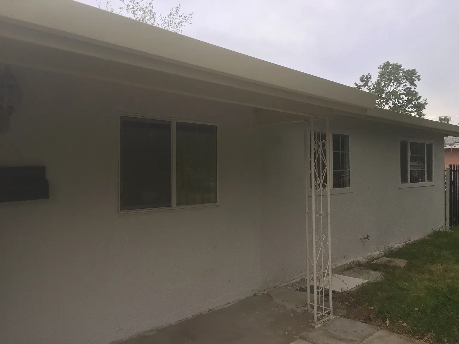 5741 Mascot Ave photo 1