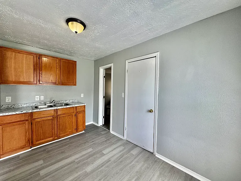1501 SW 30th St #1501 — Photo 17