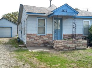 1419 N Lincoln St, Russell, KS 67665