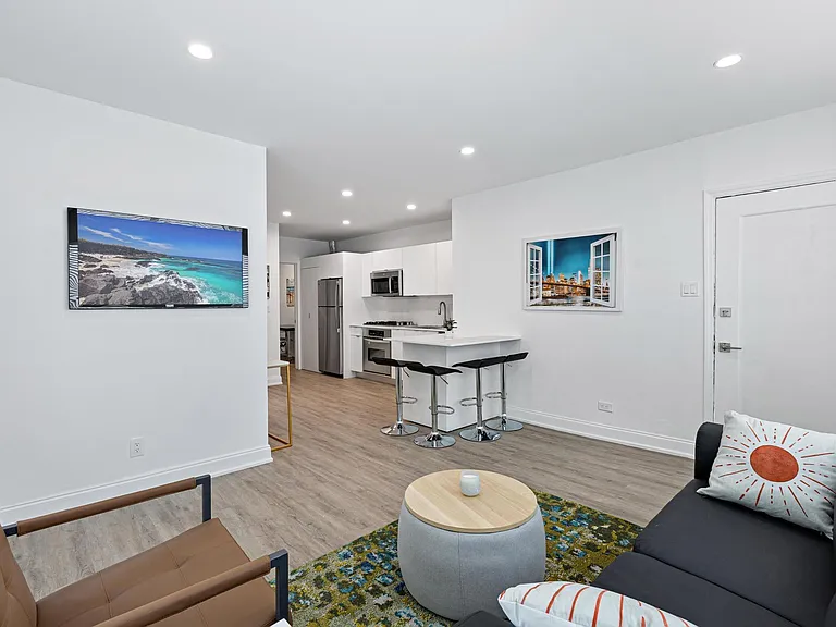855 Jefferson Ave — Photo 6