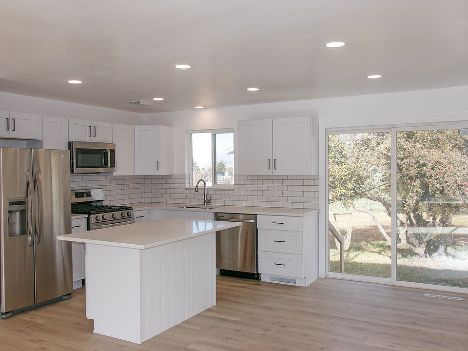 Newly renovated kitchen
