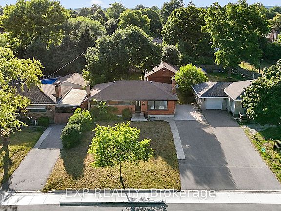 2nd image of 1235 Michael St