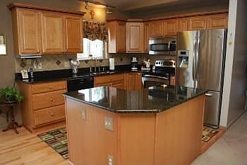 2nd image of 9346 Holiday Ct