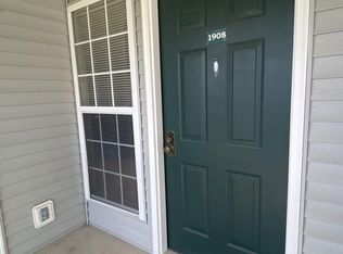 15 S Shafer St APT 1908, Athens, OH 45701