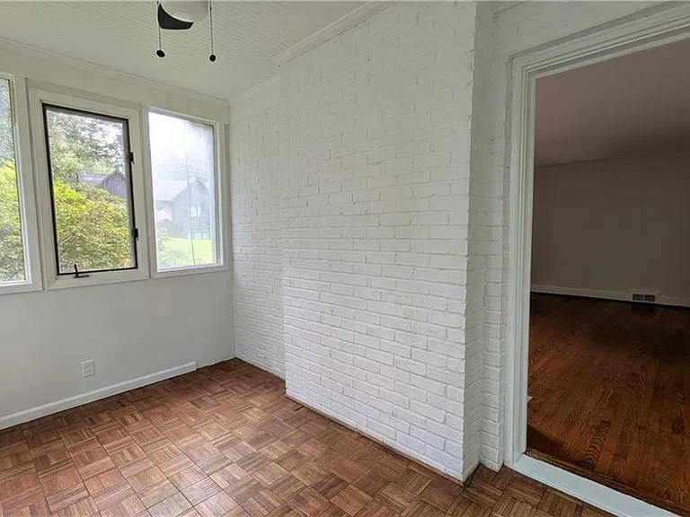 4300 Rickenbacker Way NE — Photo 14