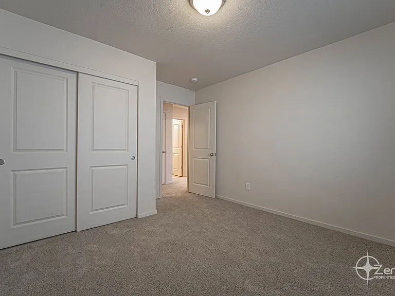 1400 NE 85th Way — Photo 21