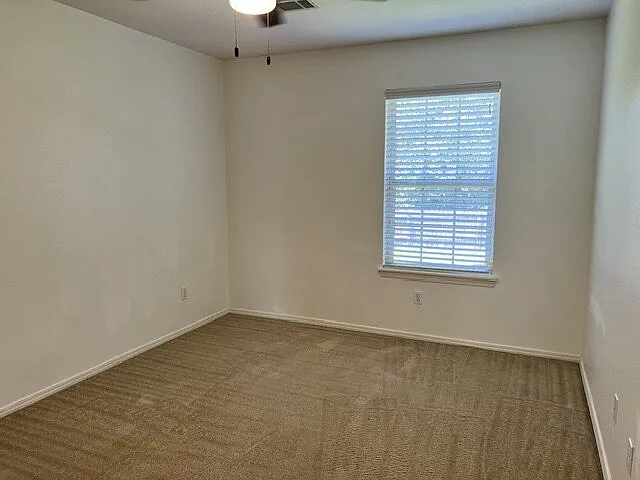 411 Harvard Way — Photo 10