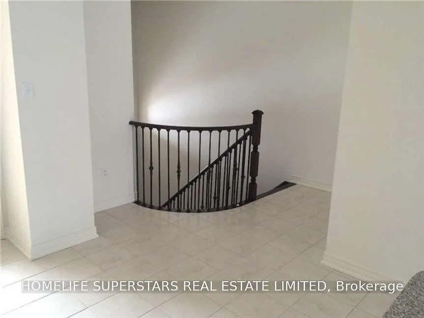 4 bed, $3,000 — Photo 3