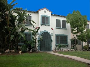 2047 N Raymond Ave, Pasadena, CA 91103