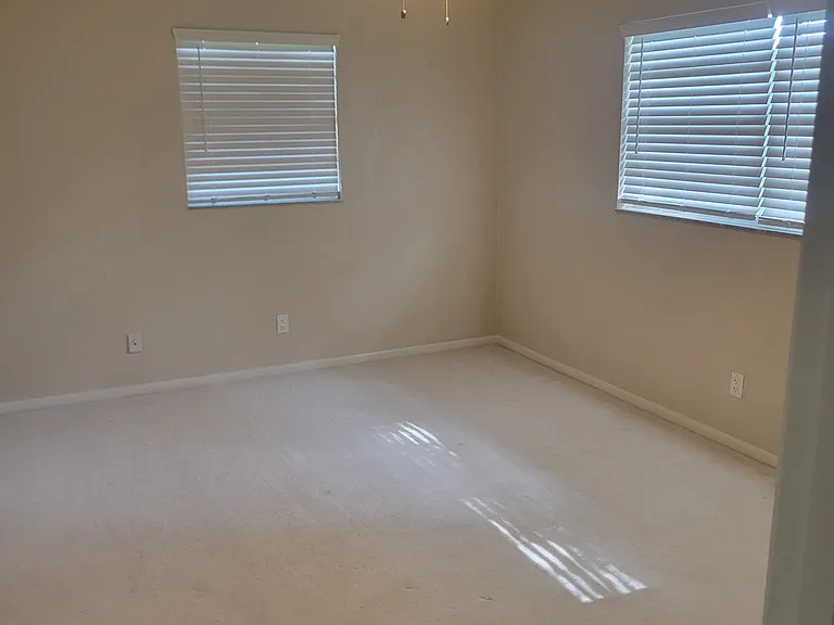 370 Tonka Dr — Photo 10