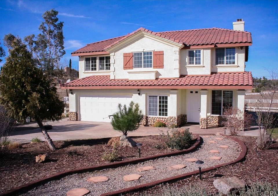 1st image of 42160 Indian Hill Trl