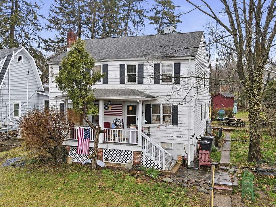 1st image of 1470 River Rd