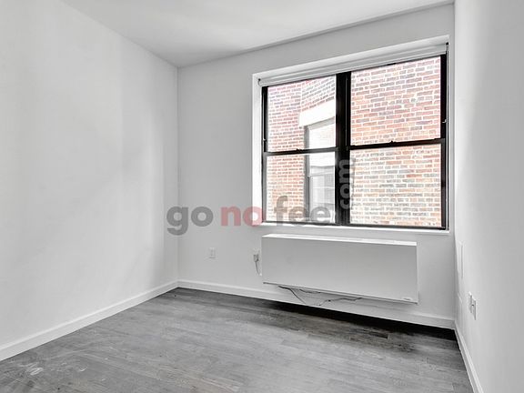 4th image of 272 Manhattan Ave APT 2G