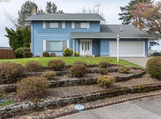 695 SE Vista Ave, Gresham, OR 97080