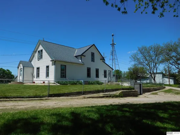 10517 S 25th St, Bellevue, NE 68123