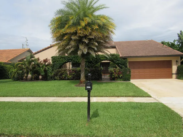 2412 SW 23rd Cranbrook Drive, Boynton Beach, FL 33436