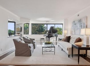 6566 France Ave S APT 208, Edina, MN 55435