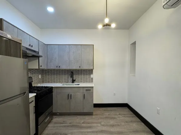 12 Thomas St #2L, Newark, NJ 07114